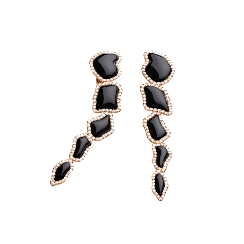 Long pendand earrings in pink gold, five Onyx and diamonds