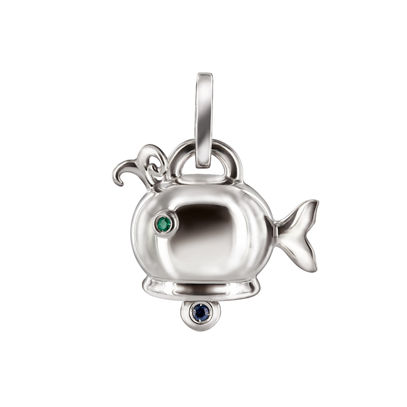 Medium whale charm in silver with emerald and sapphire